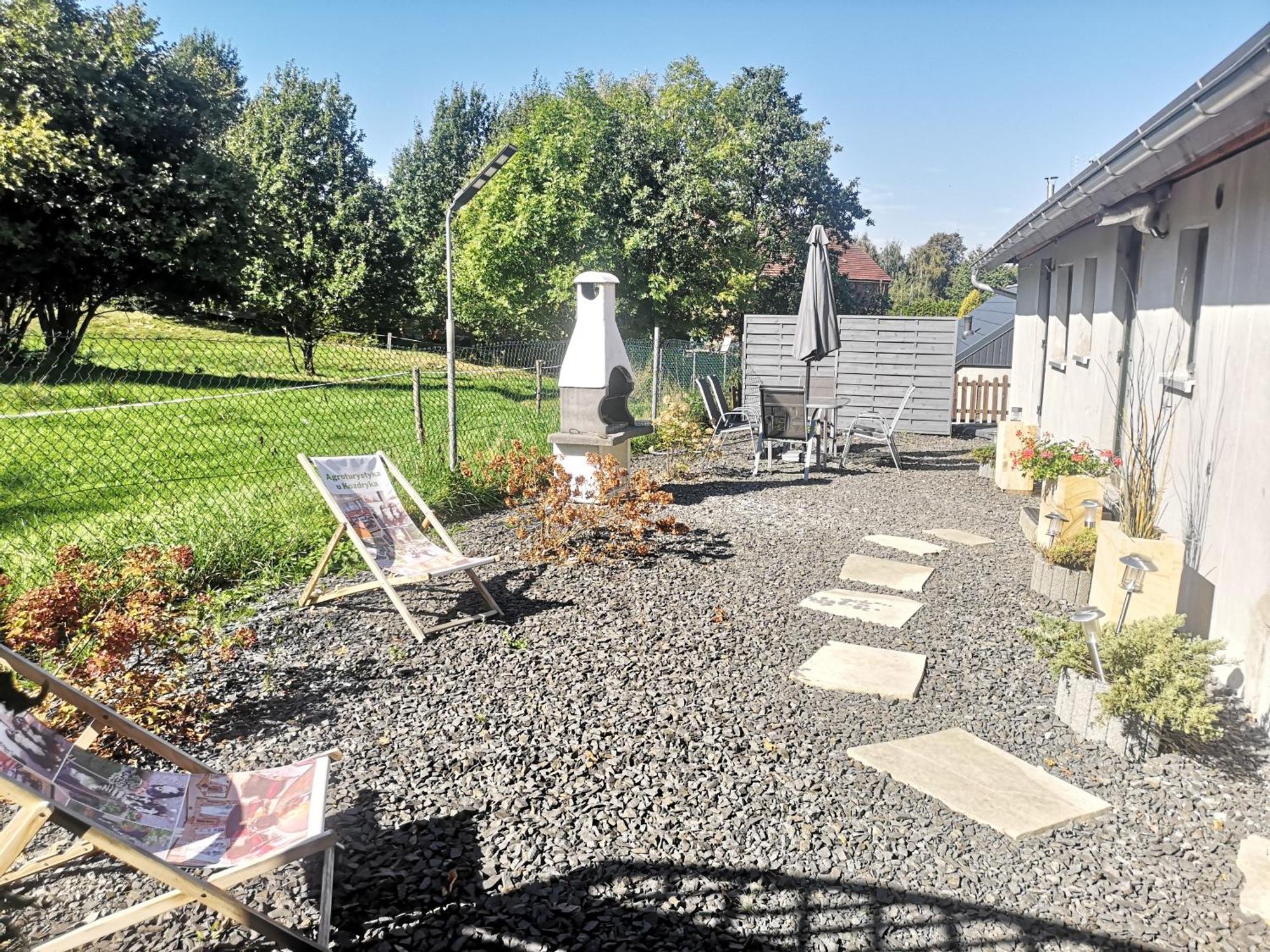 Agroturystyka U Kozdryka Leśna Kültér fotó